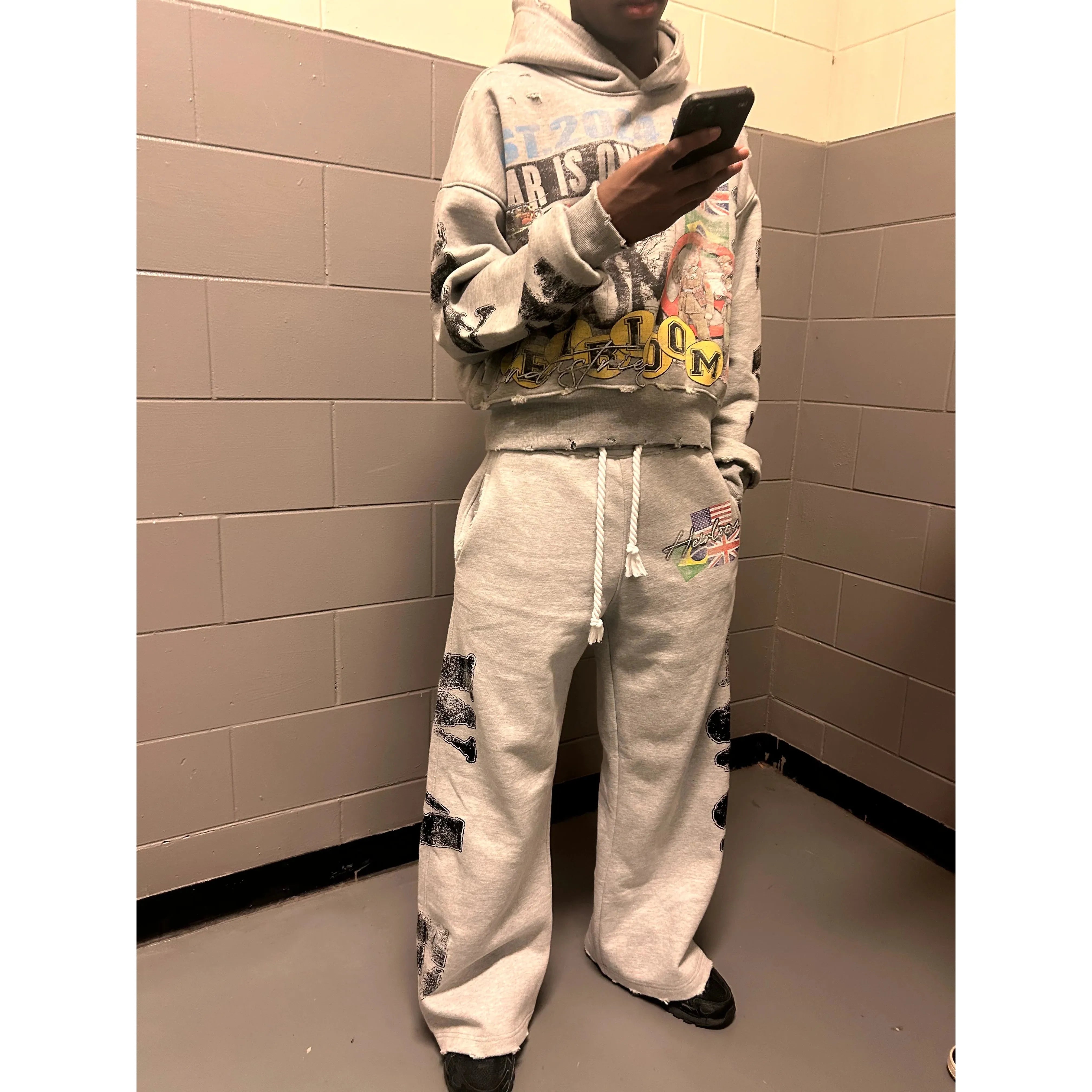 HEIRLOOM W.A.R. Sweatpants