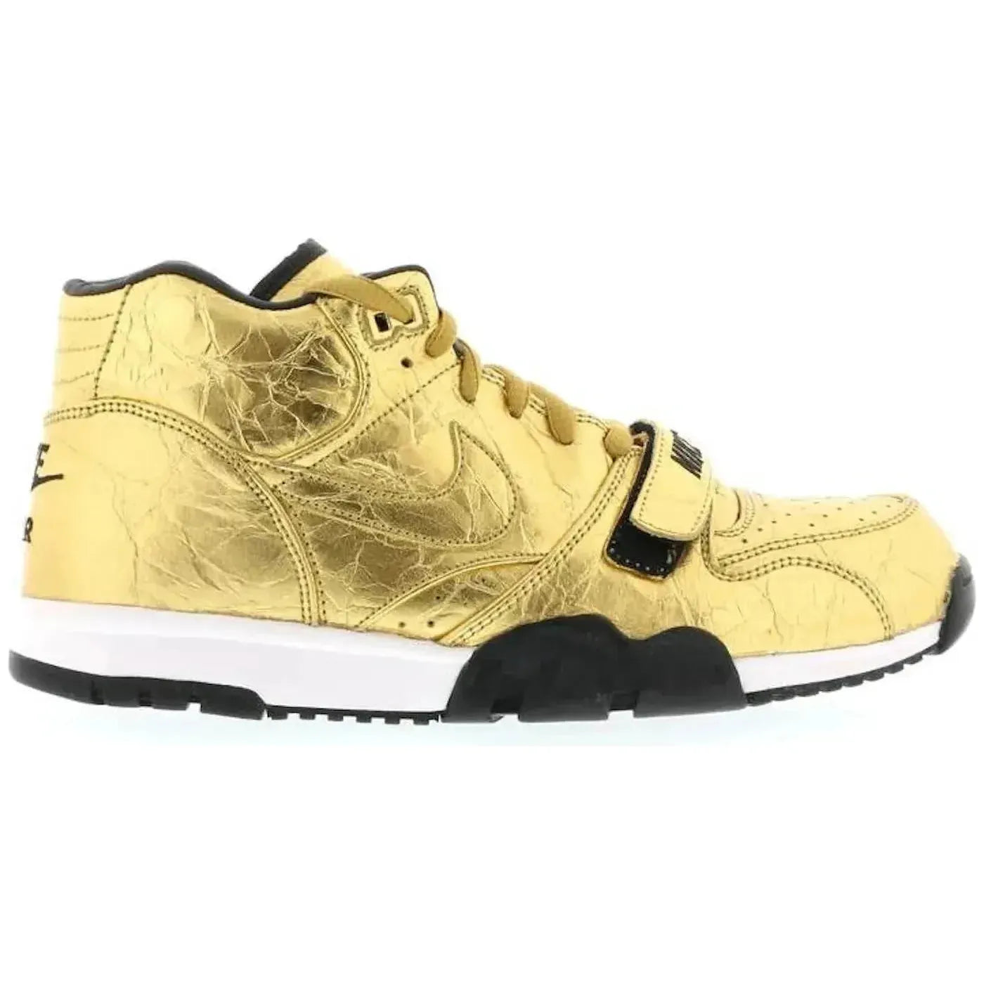Nike Air Trainer 1 Super Bowl 50