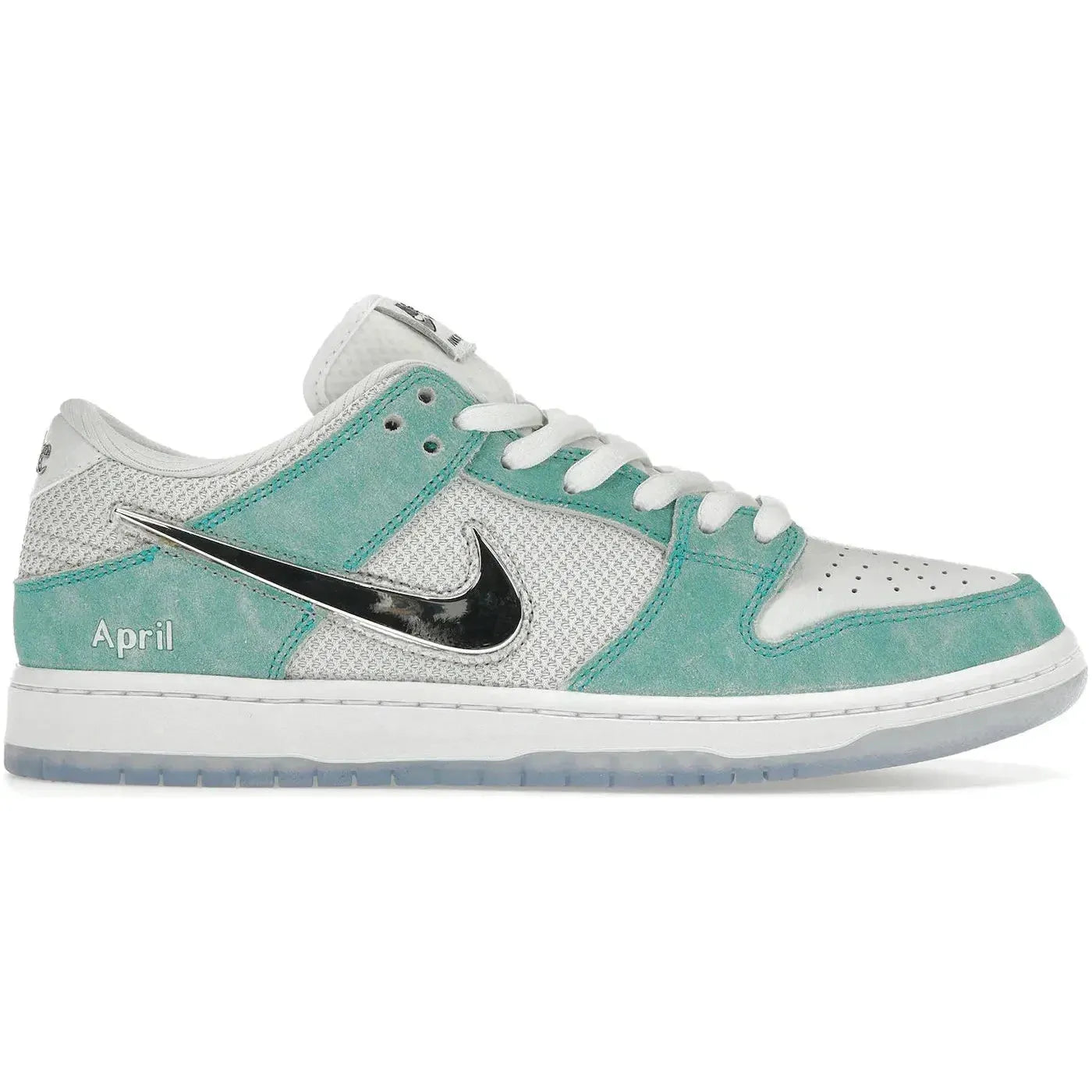 Nike SB Dunk Low April